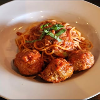 Spaghetti E Polpetta