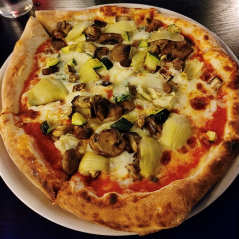 Savor Your Lunch with Us